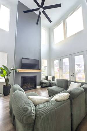 $758,000 / 4br - 2328ft2 - Owner Will Finance, Newly Constructed Home Daybreak, w/ Upper Terrace (South Jordan)63969045486211122