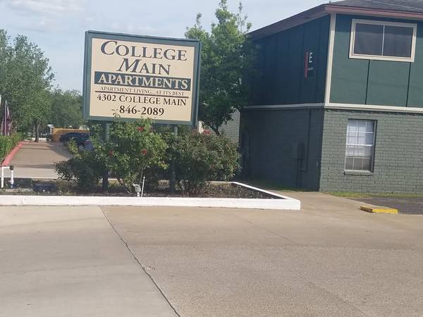 $809 / 2br - **A 2 MILLAS DEL CAMPUS* CERCA DE NORTHGATE** ¡DISPONIBLE PRONTO!!!63821794076033121