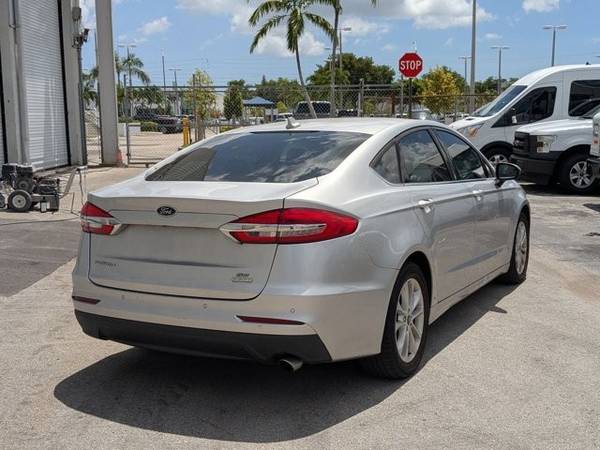 2019 Ford Fusion SE Sedán - $16,478 (Llame al *(786) 828-6185* para confirmar disponibilidad al instante)63485461573505121