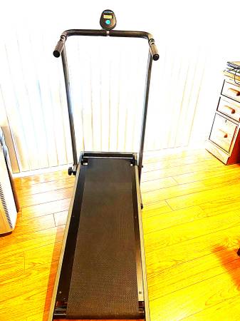 Treadmill 1