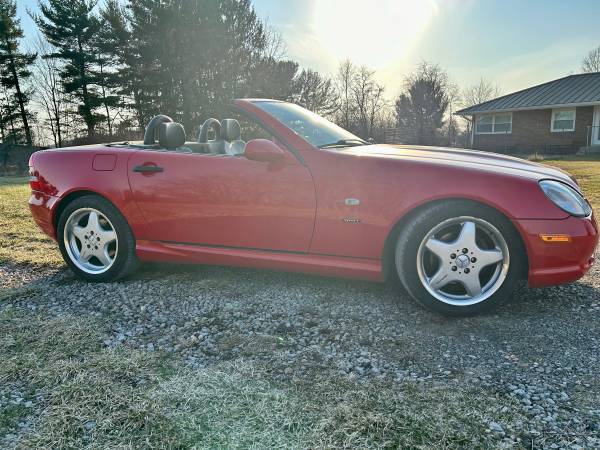 2000 Mercedes-Benz SLK 230 Kompressor - $11,500 (Weirton)63625214074497121