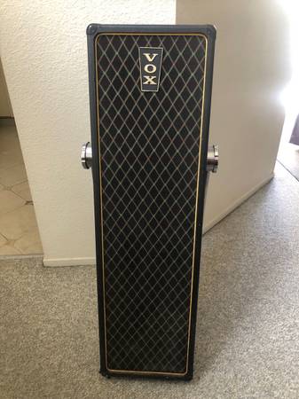 VOX Grenadier V1091 mid 60’s vintage cab 4x10 1