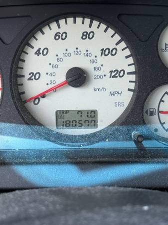 Lancer ES Mitsubishi 2002 - Título limpio - Necesita motor - $2,000 (Snohomish)63622830301315123