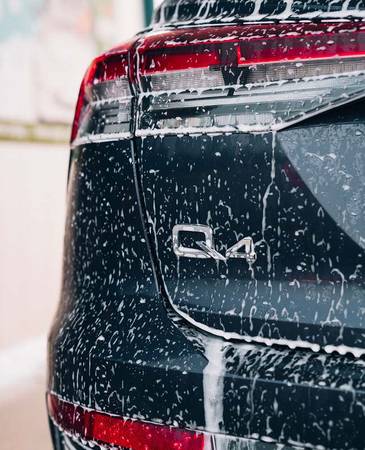 Broadbeach car wash 1
