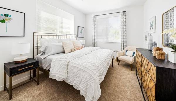 $1,449 / 1br - 746ft2 - Velo Apartments: The Perfect Place to Call Home!63977273718018124