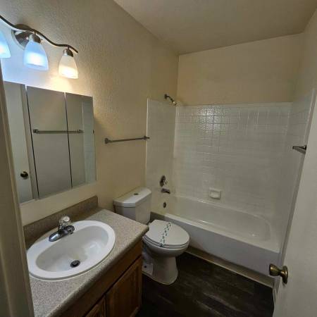 $885 / 2br - 676ft2 - 🌟 Garden Plaza Apartments!🌟 Call about our SPECIAL (Sierra Vista)63904225661827123