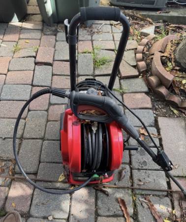 Snapon Pressure Washer - 2000 PSI Works Great 1