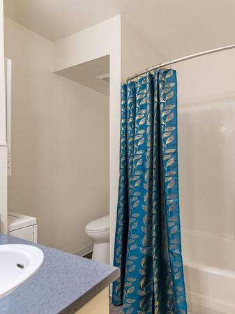 $1,350 / 2br - 900ft2 - Pool and Spa, Tour Today, New Upgraded Kitchens, Great Floorplans (Chandler, Arizona)64024995422337123