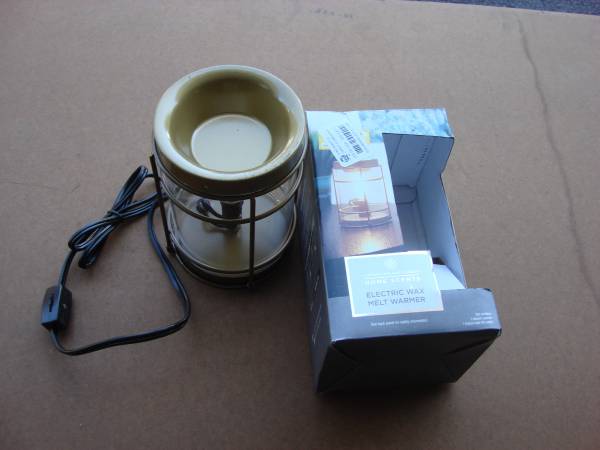 HOME SCENTS ELECTRIC WAX MELT WARMER NS 1