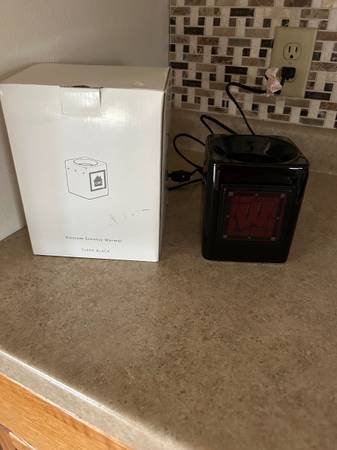 Scentsy full size warmer - Wisconsin Badgers - $40 (Chetek)62974824733571121