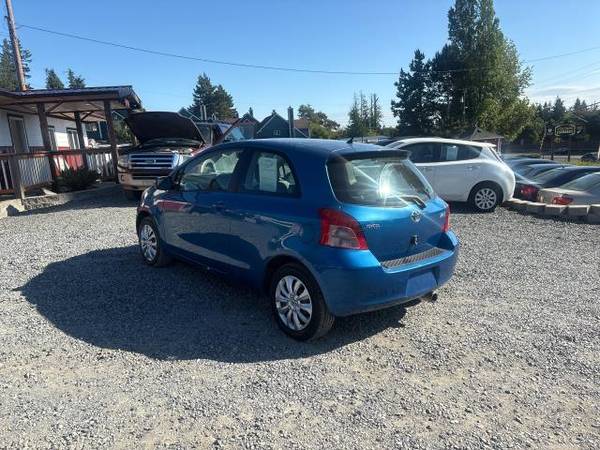 2007 Toyota Yaris de 3 puertas Hatchback - $5,999 (Lynnwood, WA)63617243245825124