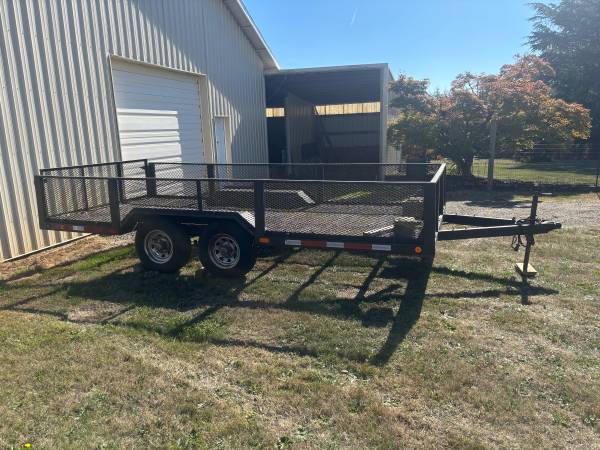 16x7 Flatbed Tandem trailer 1