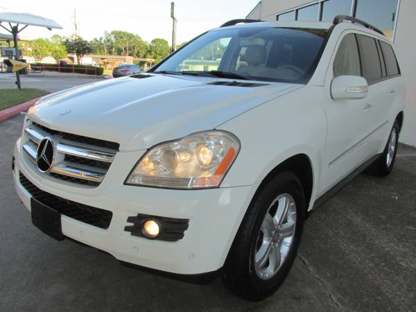 2008 MERCEDES BENZ GL450 AWD ~CLEAN TITLE~ LOW MILE~XTRACLEAN - $8,995 (RICHMOND/ROSENBERG)63622429282947122
