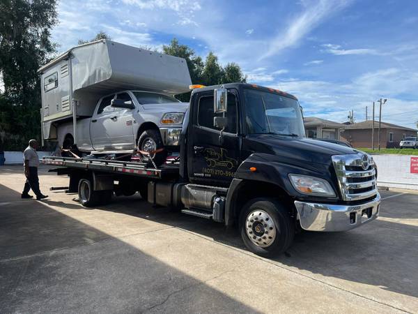 DRIVER TOW TRUCK 1