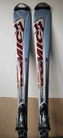 Atomic Balanze Skis Size 158 CM with Atomic device 412 Bindings