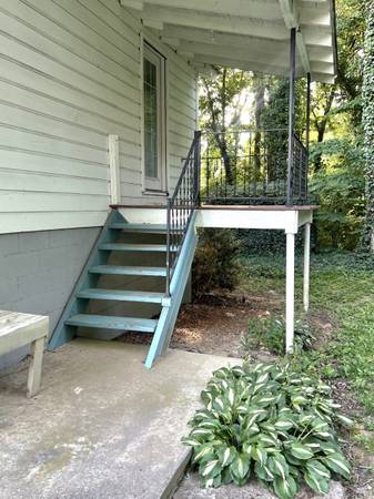 $1,150 / 1br - One Bedroom Apartment Rental (Candler/West Asheville)62934677662723124