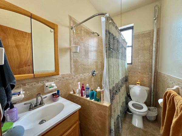 $2,400 / 1br - Prospect Lefferts gardens / Crown heights - Amplio departamento de 1 habitación - ¡Sin comisión! (PLG / Crown heights)63862610273923122