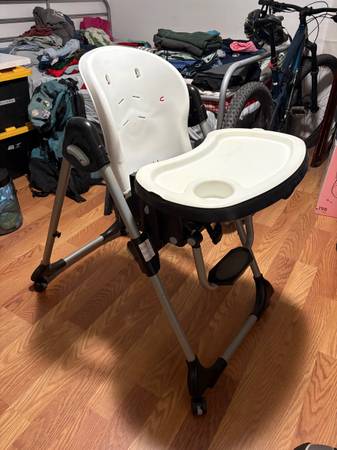 High Chair 1