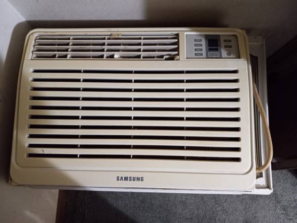 Window AC 1