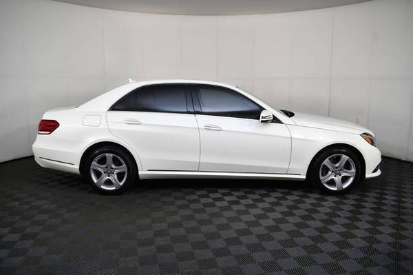 2015 Mercedes-Benz Clase E E 250 BlueTEC 4MATIC AWD Sedán de 4 puertas - $23,999 (+ Silver Star Auto)63470763109635124