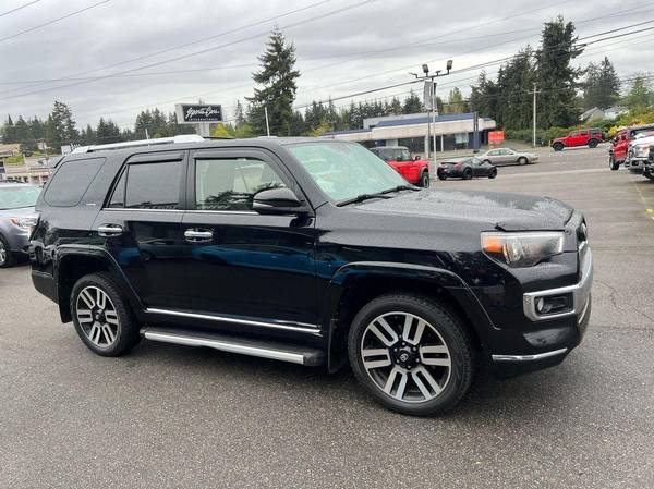 2016 Toyota 4Runner GRN280L/GRN285L - $28,999 (+ Sports Cars International - Lynnwood)63617358426241123