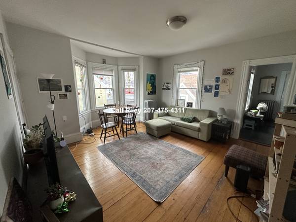 SEPT 2026- BU 4 BD/2BTH, STUDENT FRIENDLY 1