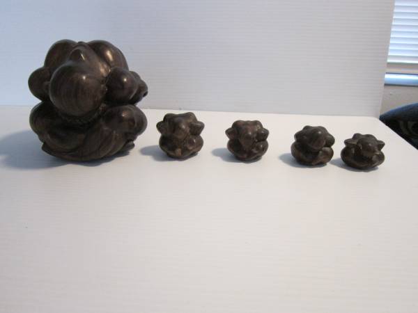 Praying/Weeping Buddhas 1