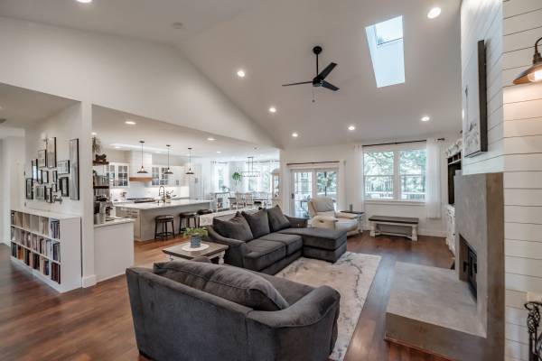 $709,900 / 3br - 2366ft2 - 41222 Highway 228 (Sweet Home OR)63624668849667123