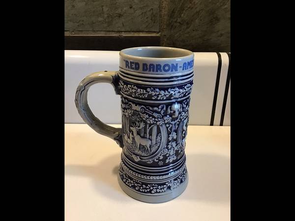 Red Barron premium pizza beer mug 1