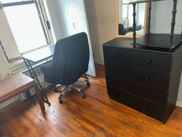 $1,295 / 4br - 120ft2 - $$MEJOR QUE Air BnB$$ 1BR en apartamento de 4 habitaciones*Edificio con ELEVADOR**1 de octubre*** (UES)63874850790145123