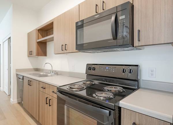 $2,407 / 3br - 1153ft2 - Fitness Trail, Internet Cafe, Bike Storage (4015 133rd St SE, Mill Creek, WA)63814735980929120