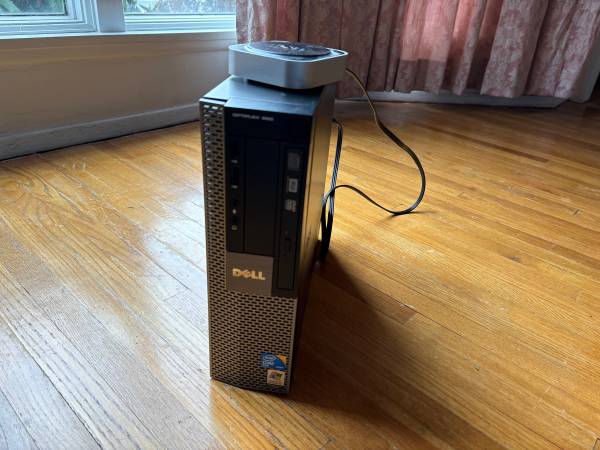 Dell Optiplex 960 SFF Core 2 Quad Q9550 2.83GHz 4GB RAM 250GB HardDisk 1