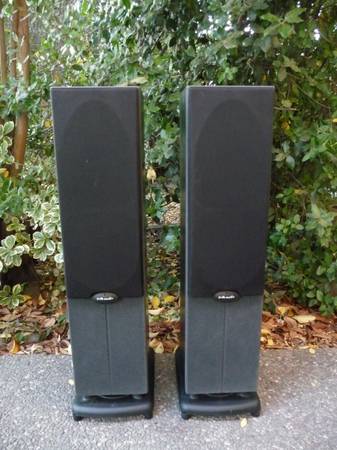 Polk Audio RT600 Speakers 1