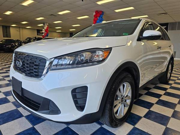 2020 KIA SORENTO LX WITH 3RD ROW SEATS !!!!!! No Money Down! Just Pay Taxes & - $14,795 (+ CARMART VA)63616539257089122