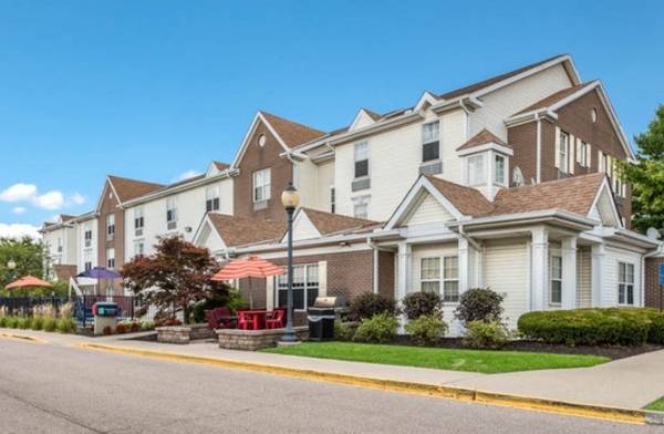 $1,280 / 1br - Pay Monthly, Stress-Free - No Lease, No Deposit Required! (4650 Cornell Rd, Blue Ash, OH)63685944374915120