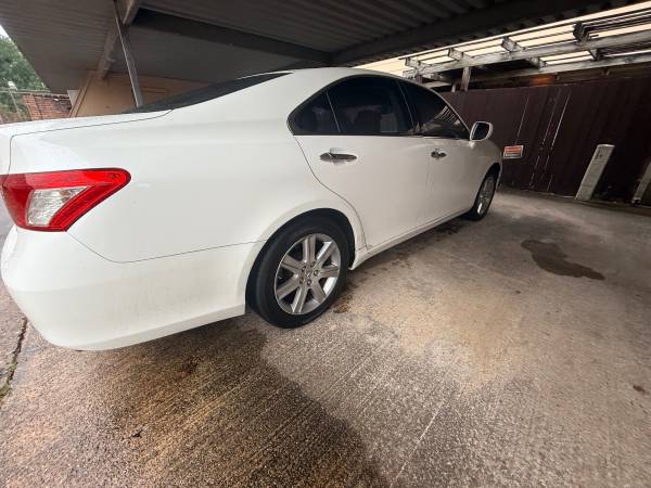 2007 Lexus ES350 185k miles - $4,600 (Spring Branch)63622281073665124