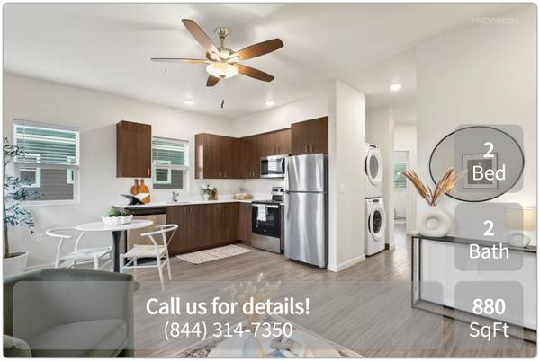 Charming 880 sq ft, 2 bd / 2 ba. Close to Public Transit! 1