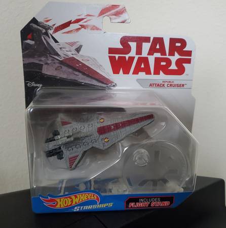RARE Star Wars Hot Wheels Republic Attack Cruiser 1