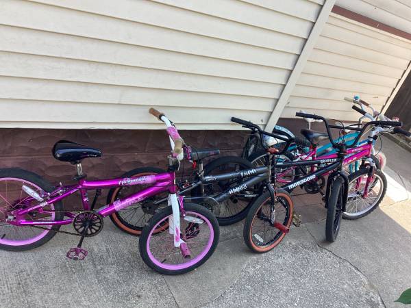Bicicletas para niños de todas las tallas 16, 18 y 20, desde $10 hasta $30 - $10 (Lake Station, Indiana)63470451824259121