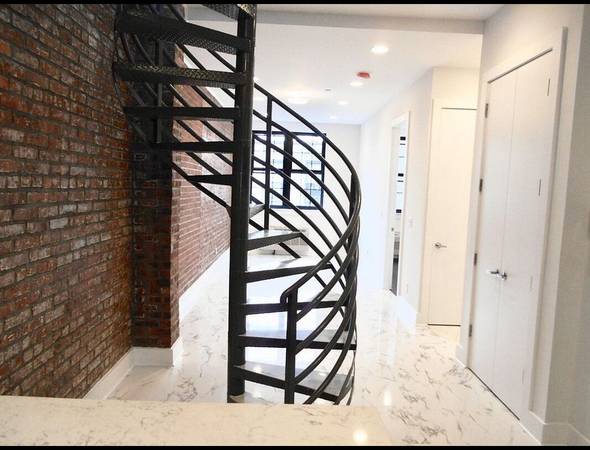 $3,800 / 2br - 1000ft2 - 2 bedroom 2bath Duplex new building No Fee (Astoria Long Island city)63854287380353124