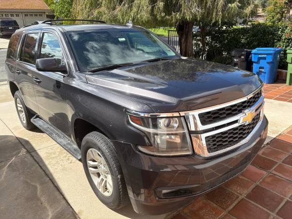 2015 Chevy Tahoe 4x4 con interiores de cuero - $12.995 (Chatsworth)63470044476929120
