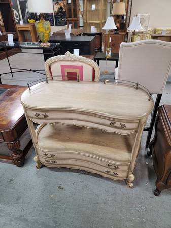 Two Tier Kidney Shaped Wood Server Sideboard Buffet #486-7 1