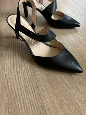 Sling back Pumps 1