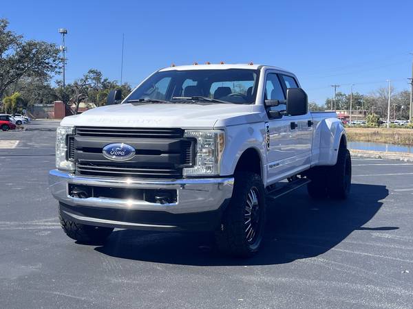 2025 RAM 1500 ! LIKE - Photo 13