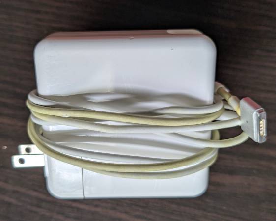 Apple Macbook Magsafe 2 charger - $1063471024483841120