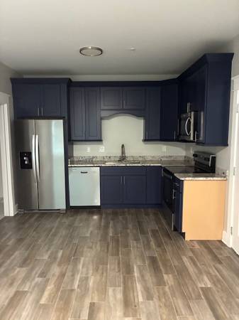 $1,050 / 1br - Hermosos apartamentos cerca de la playa C2 (Biloxi)63762030009601121