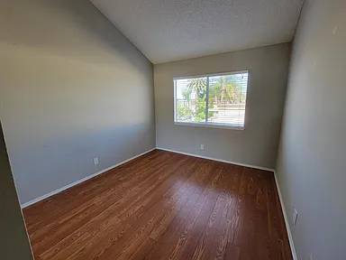 $710 / 2br - Very Spacious 2bed near - BEACH, RESTAURANTS, SCHOOLS, SHOPPING (Long Beach, CA)63774527878657123