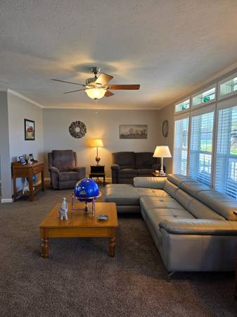 $269,000 / 2br - 1568ft2 - (PENDING) 2022 Champion Home Available! (Whispering Pines 55+ Community)63896035208194122