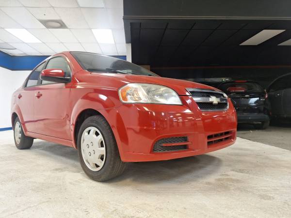 2011 chevy Aveo  ......LOW MILES ..80k MILES !!  .678 755 0651 - $3,900 (ATLANTA)63620757422337120