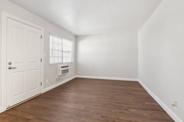 $2,053 / 1br - 480ft2 - Gated community, Assigned Parking, Picnic area (hayward / castro valley)63936605444994124